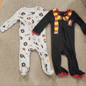 Warner Bros. Kids Footies - Gray and Black with Red Accents
